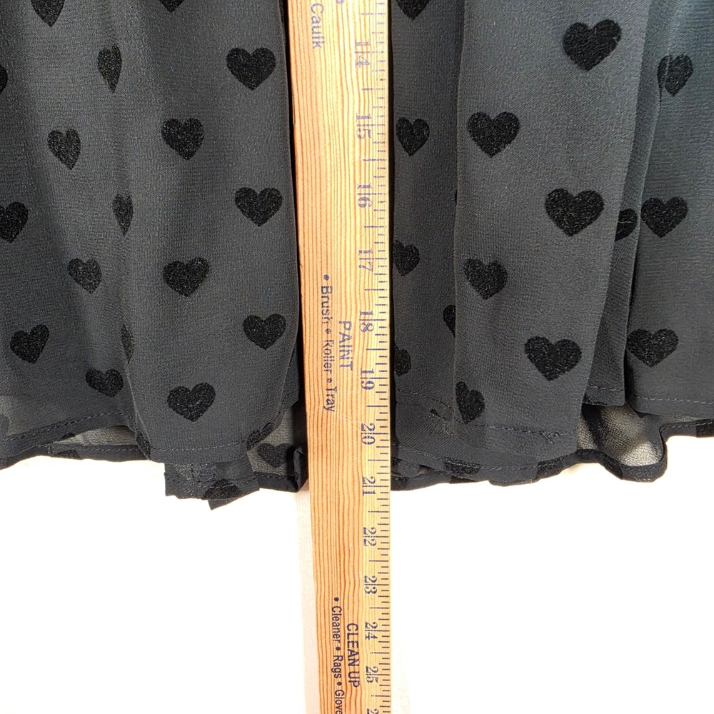 TORRID Mini Skirt Women's 2x Black Flocked Heart Chiffon Coquette Romantic - Picture 6 of 14
